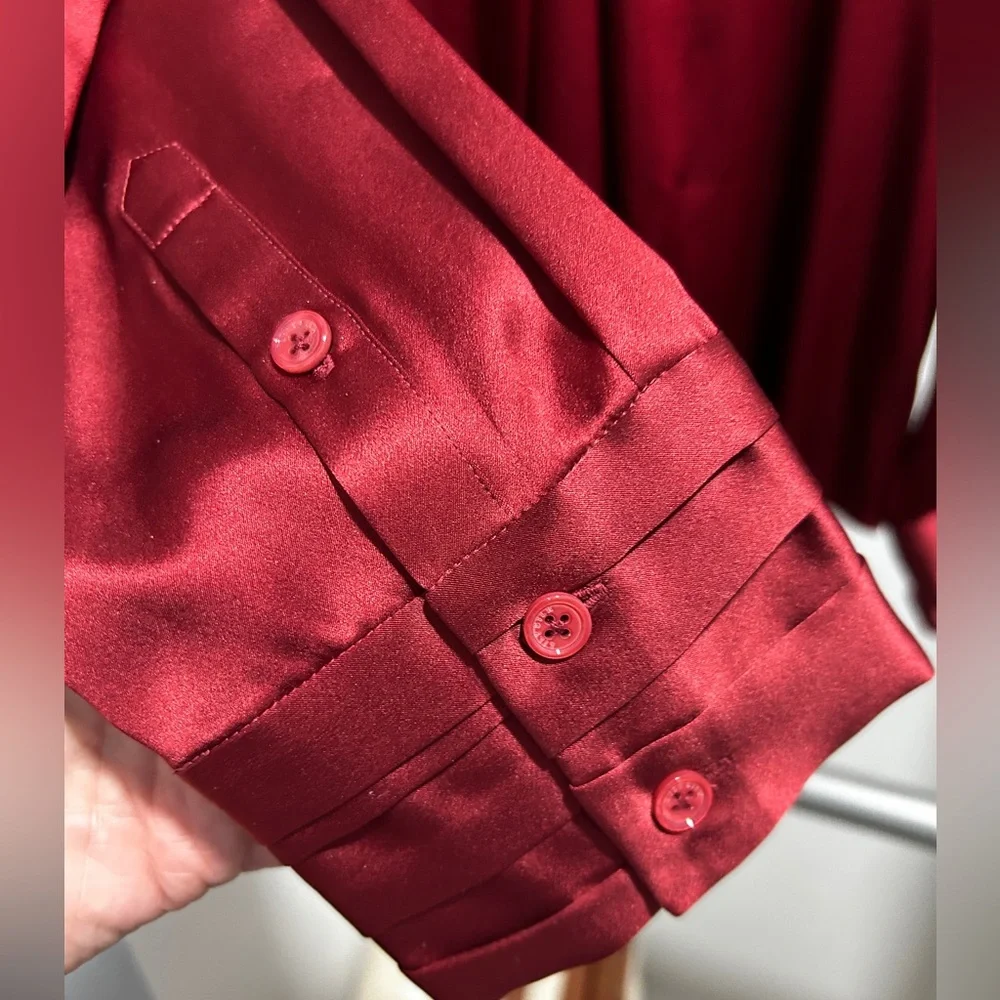 Lily Silk Garnet Silk Blouse. 12. NWT - Picture 5 of 13